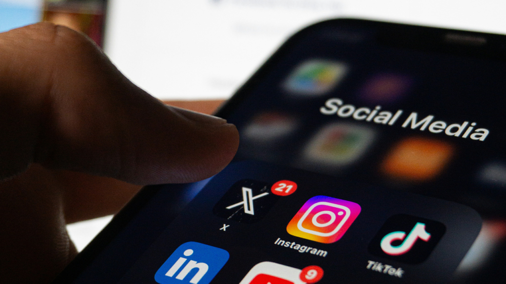 social media 5